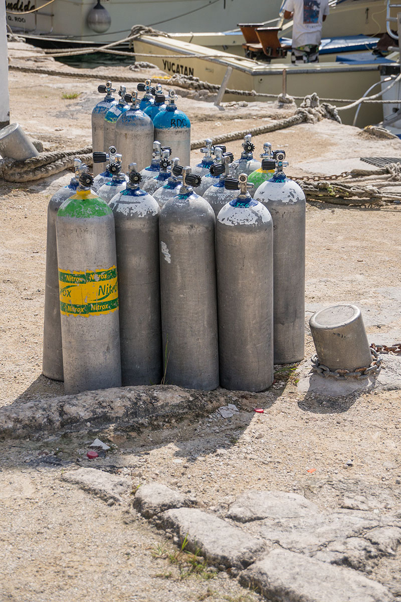 Mexico, Cozumel, Hafen, Port, Tauchflaschen, Tanks