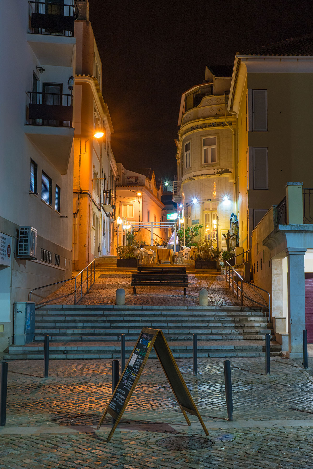 Portugal, Sesimbra at night